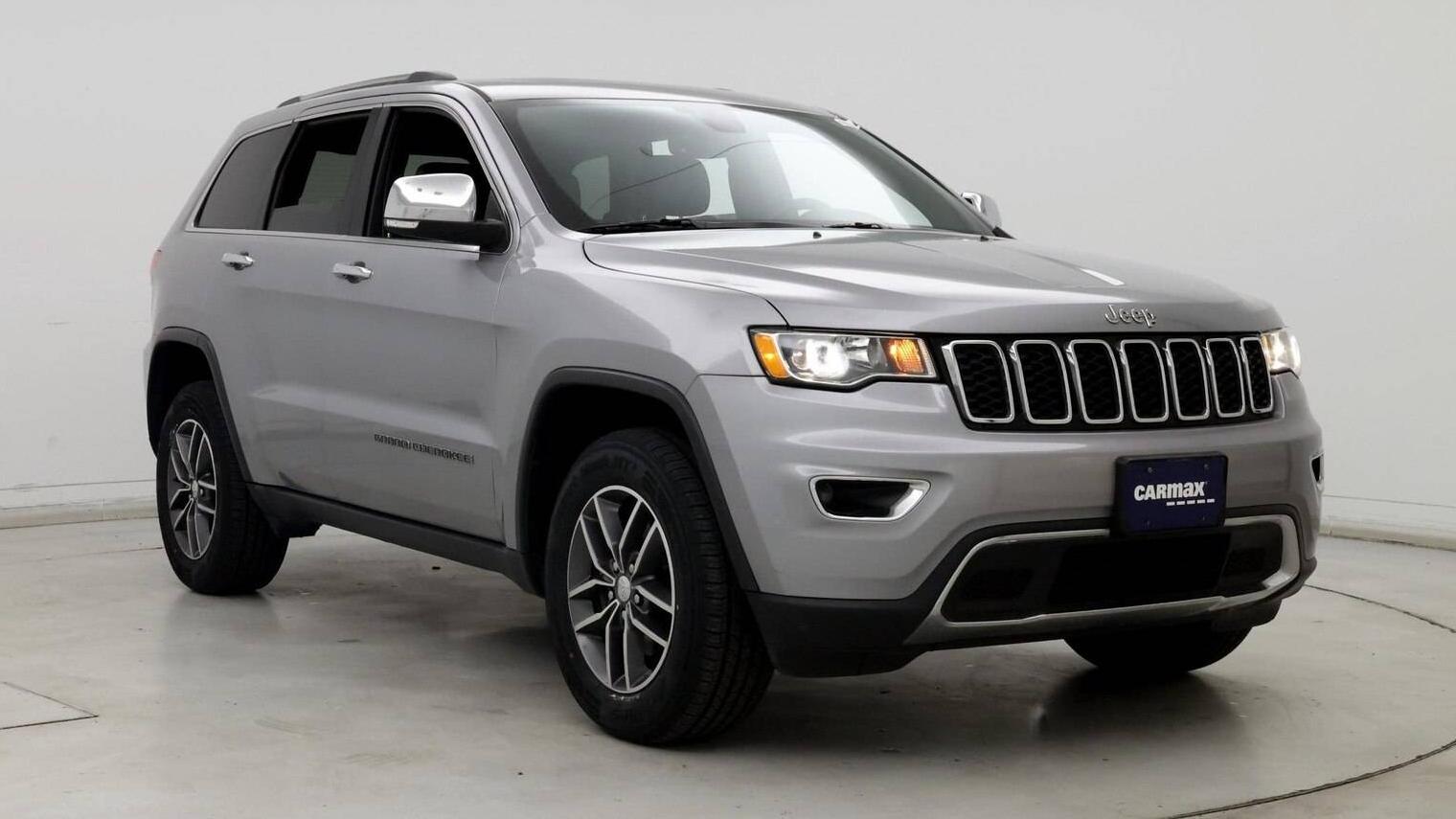 JEEP GRAND CHEROKEE 2018 1C4RJFBGXJC195946 image